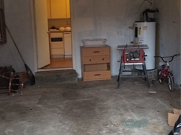 3rd image of 123 Green Acres Way #A-b