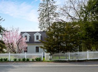 111 Godfrey Rd W, Weston, CT 06883