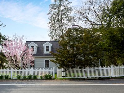 111 Godfrey Road West, Weston, CT, 06883