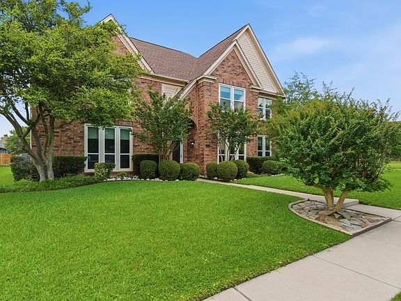 3rd image of 1105 Lakestream Dr