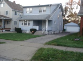 12617 Maplerow Ave, Garfield Heights, OH