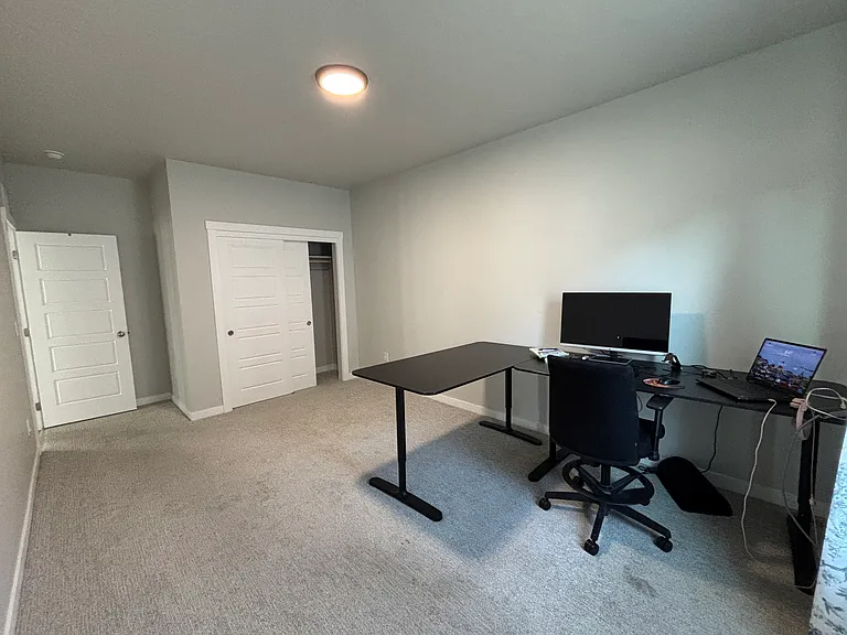 4858 N Elmstone Ave — Photo 26