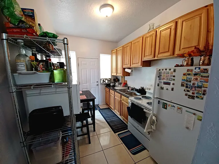 1141 E 500 S — Photo 23
