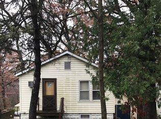 3910 Burton Trl, Crystal Lake, IL 60014