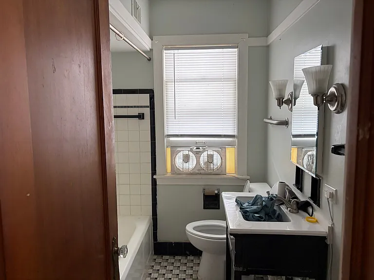 1430 N 21st St #2 — Photo 8