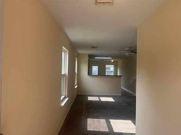 4th image of 8103 Forest Glen Dr