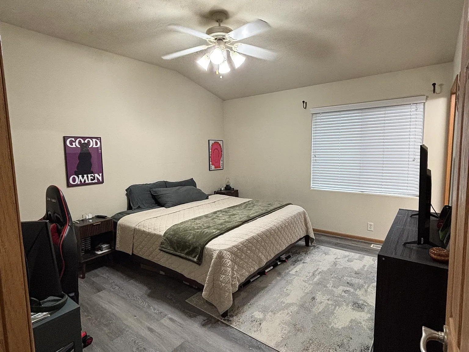 4 bed, 1526 sqft, $2,500 — Photo 2