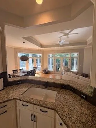 13 River Marsh Ln — Photo 10