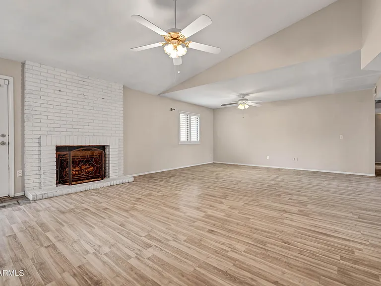 16250 N 64th Pl — Photo 8