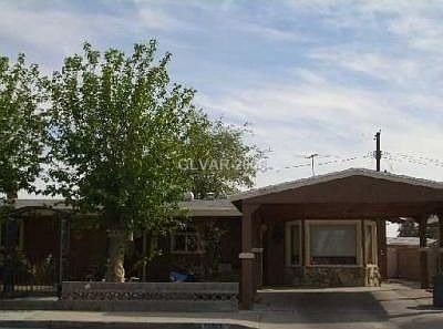 1st image of 3013 Beechwood Pl