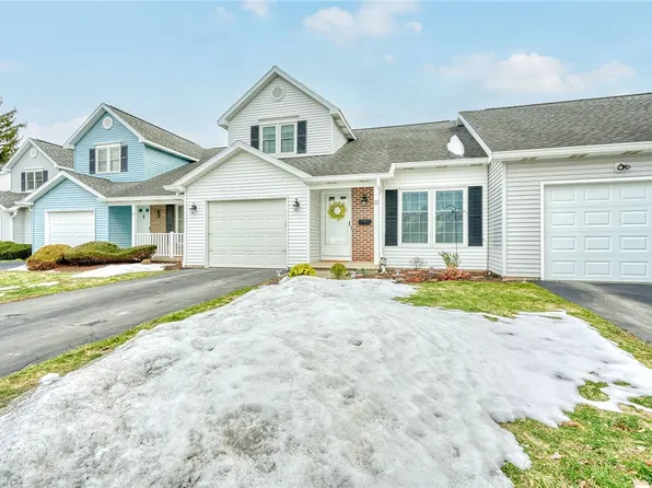 22 Sleepy Holw, Rochester, NY 14624