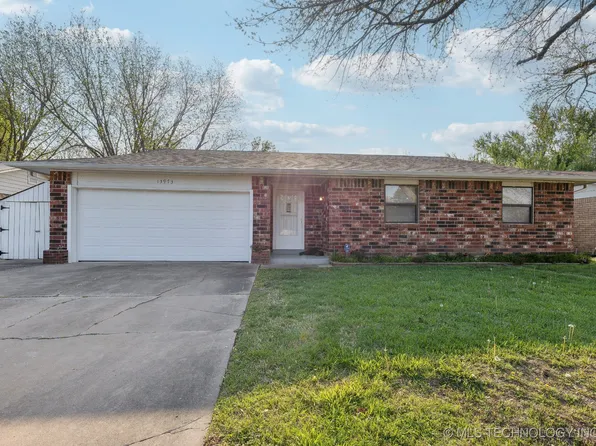 13973 S Hickory St, Glenpool, OK 74033