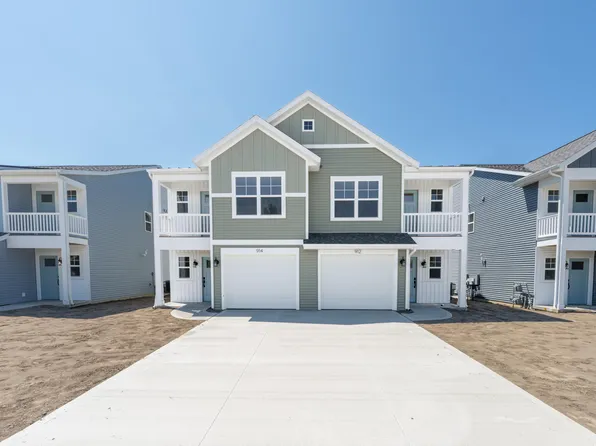 912 Indiana Ave #13, South Haven, MI 49090