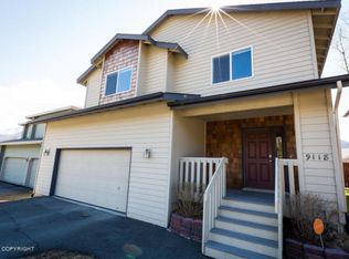 9118 Eagle River Ln, Eagle River, AK 99577