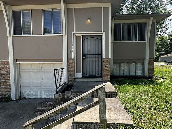 2nd image of 7227 Gilmore Ave