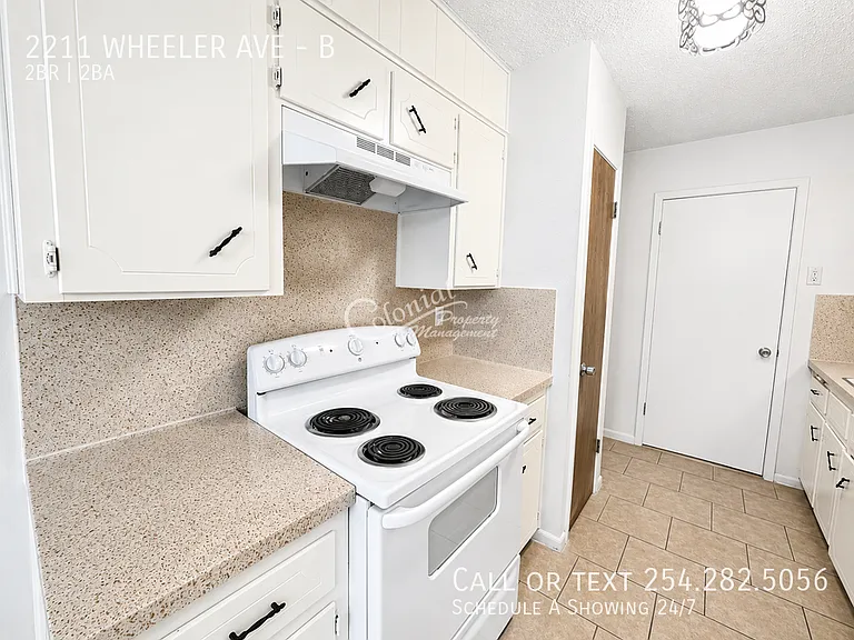 2211 Wheeler Ave #B — Photo 8