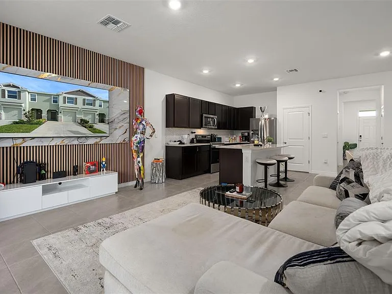 11385 Crescent Deer Dr — Photo 5