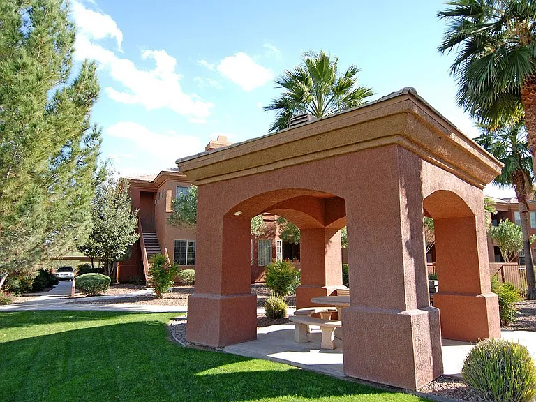 Summerlin Villas — Photo 9
