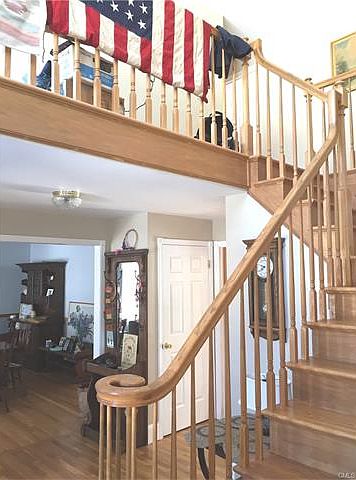 2nd image of 6 Jayne Way