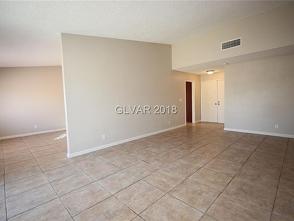 3rd image of 6290 Arcadia Ave