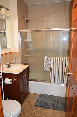 Rented by OvCo Realty | media 74