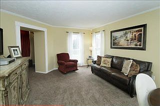 5th image of 351 Equestrian Dr