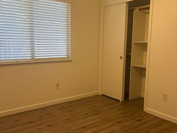 5th image of 10808 Sunset Canyon Dr