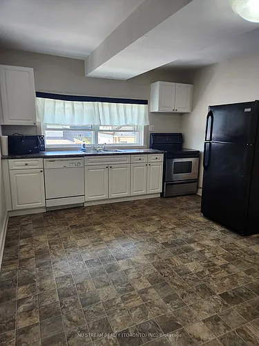 5696 Buchanan Ave #UPPER Photo 1