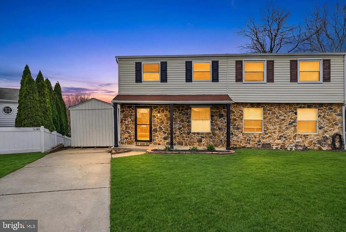 128 Ravenswood Ct photo 1