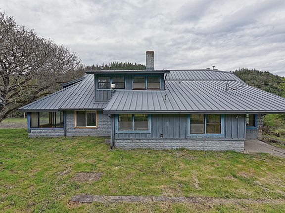 5th image of 6285 Thompson Creek Rd