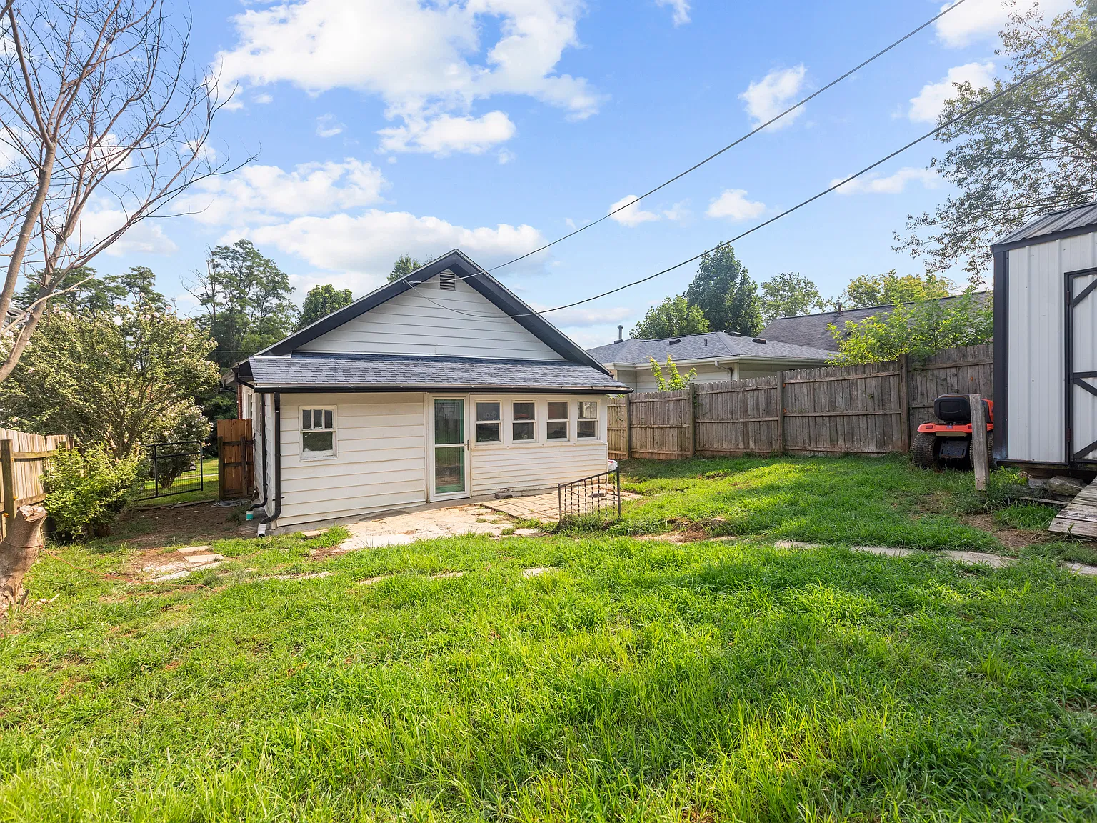 2 bed, 1154 sqft, $1,750 — Photo 3