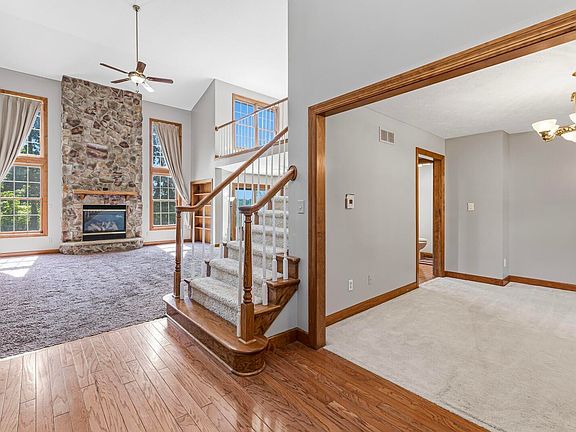 3rd image of 53308 Beech Grove Dr