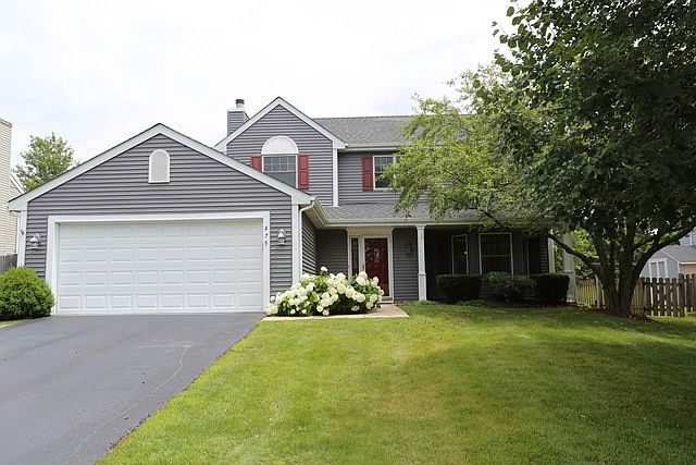 1st image of 475 Danbury Dr