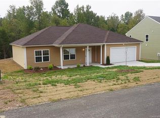13116 Circle Dr, Charlotte, NC 28262