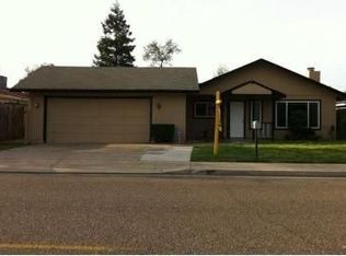 1290 Berry Dr, Turlock, CA 95382