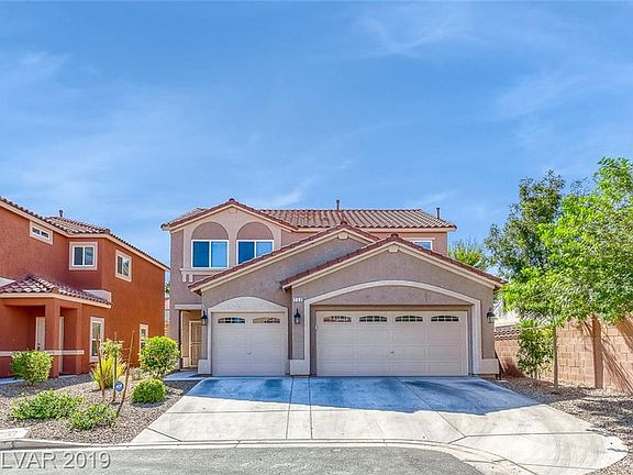 3rd image of 753 Cambridge Crest Ct