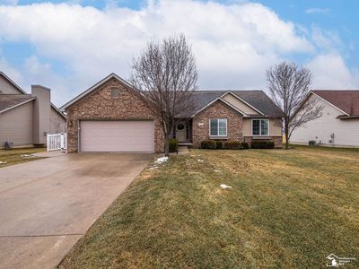 778 E Sweet Briar Ln, Monroe, MI, 48161