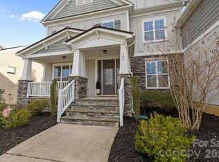 366 Hampton Trail Dr, Fort Mill, SC 29708