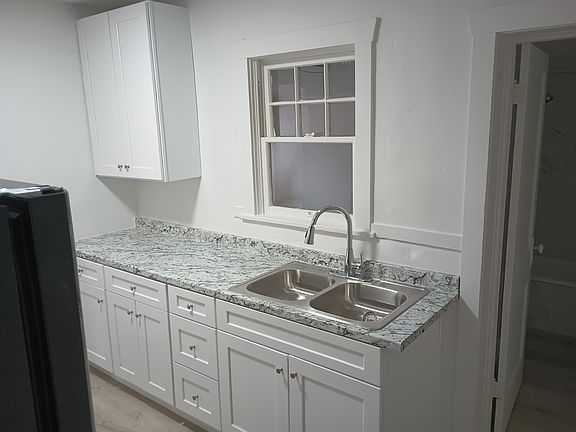 2nd image of 265 N Main St #5