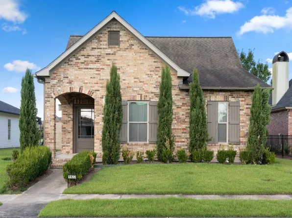5822 Shining Way, Lake Charles, LA 70605
