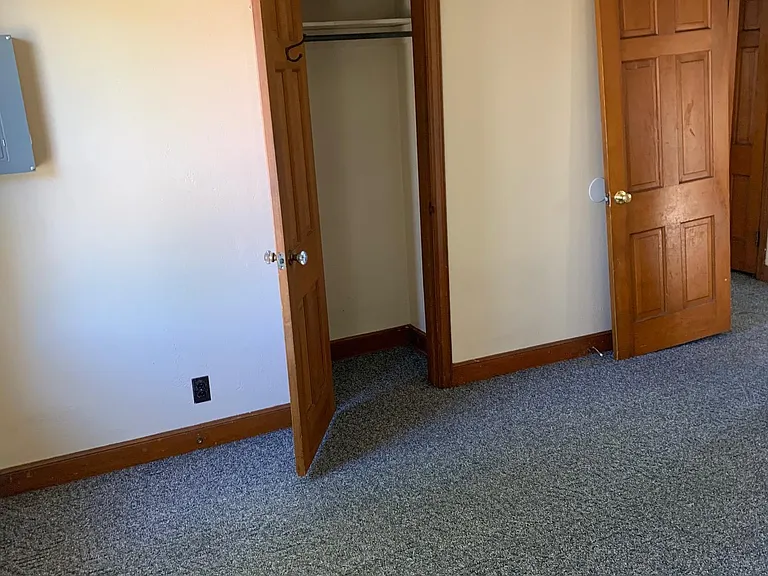 2107 Birch St — Photo 15