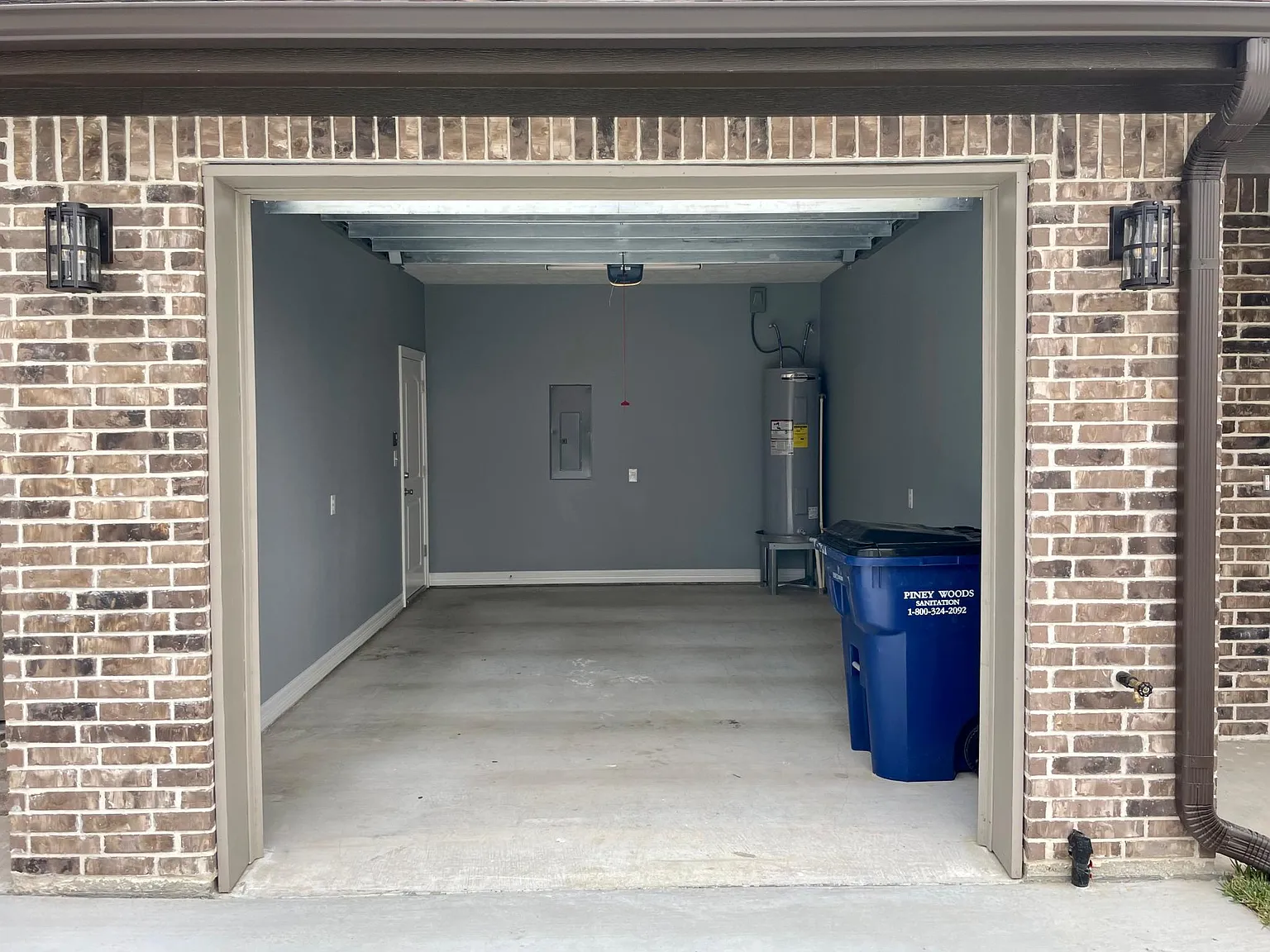 7918 N Kilarney Dr — Photo 3