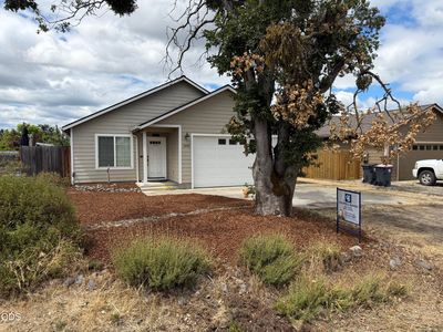 1005 N 10th St, Central Point, OR, 97502