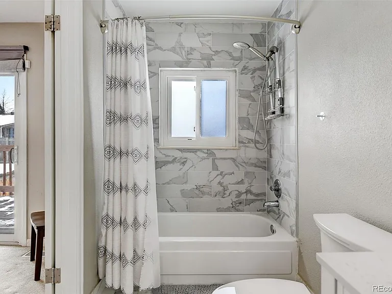 16344 E Carolina Dr — Photo 8