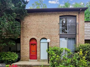10721 Deborah Dr, Rockville, MD 20854