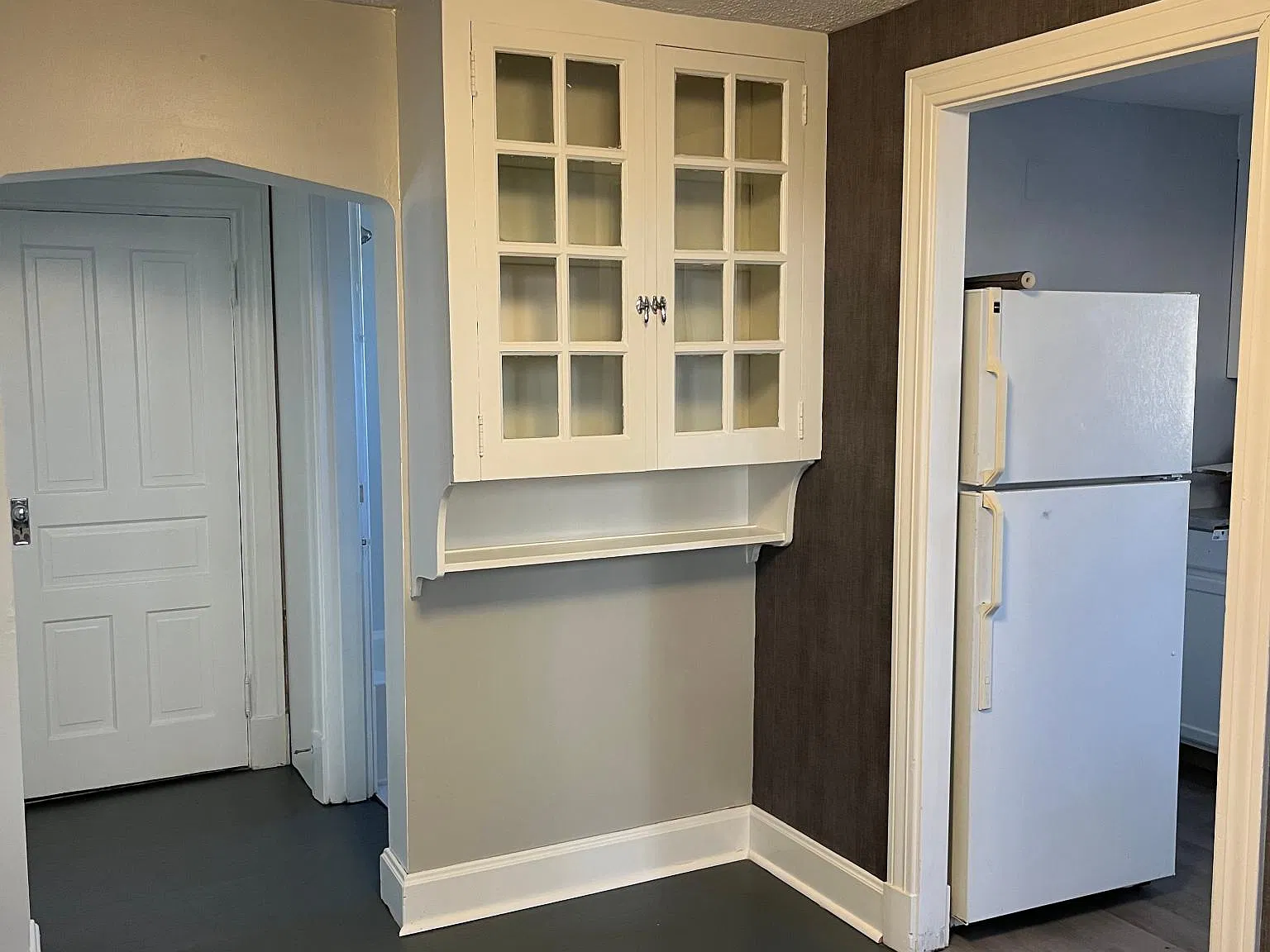 Dining room -2nd floor