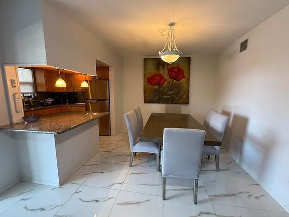 5th image of 651 Pine Dr APT 202