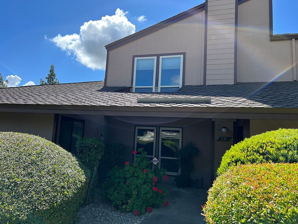 1st image of 131 Touchstone Pl