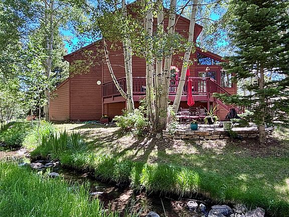 2nd image of 773 Hunters Circle