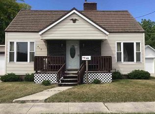 413 Sawyer St, East Tawas, MI 48730